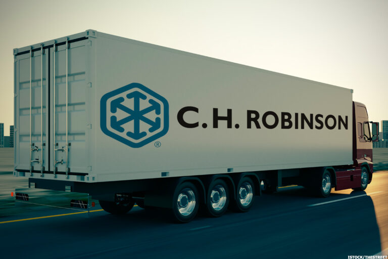 c h robinson truck 768x512